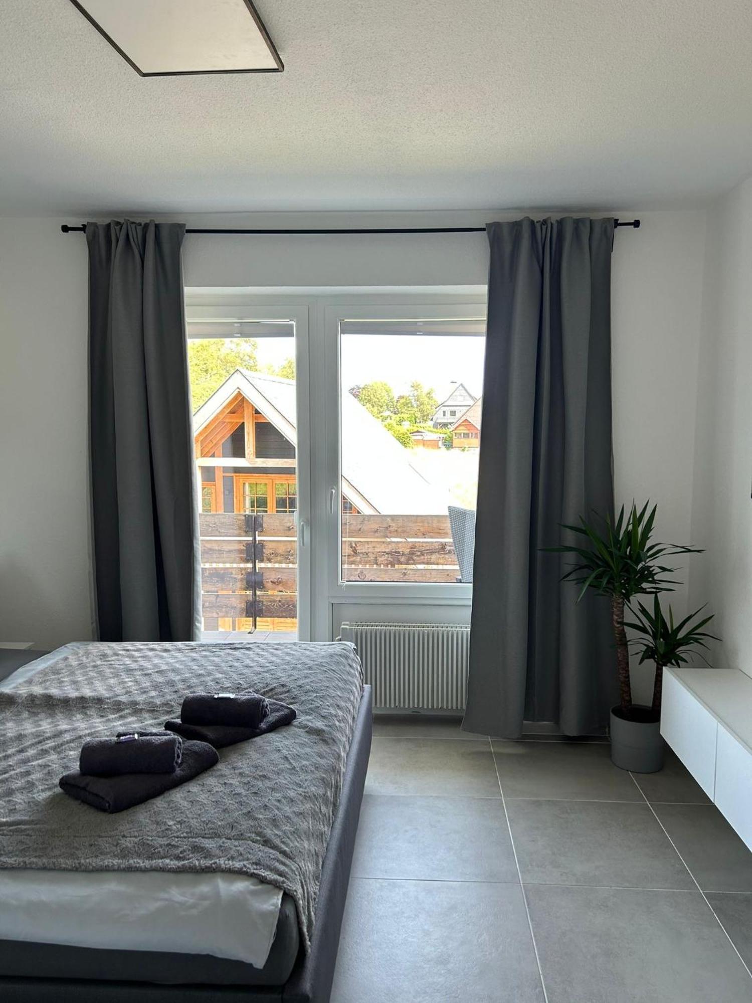 Ferienwohnung Menges Medebach Esterno foto